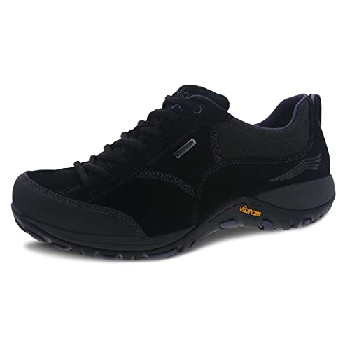 How to Choose Shoes That Resist Dirt & Stains for Campus Life (2026)