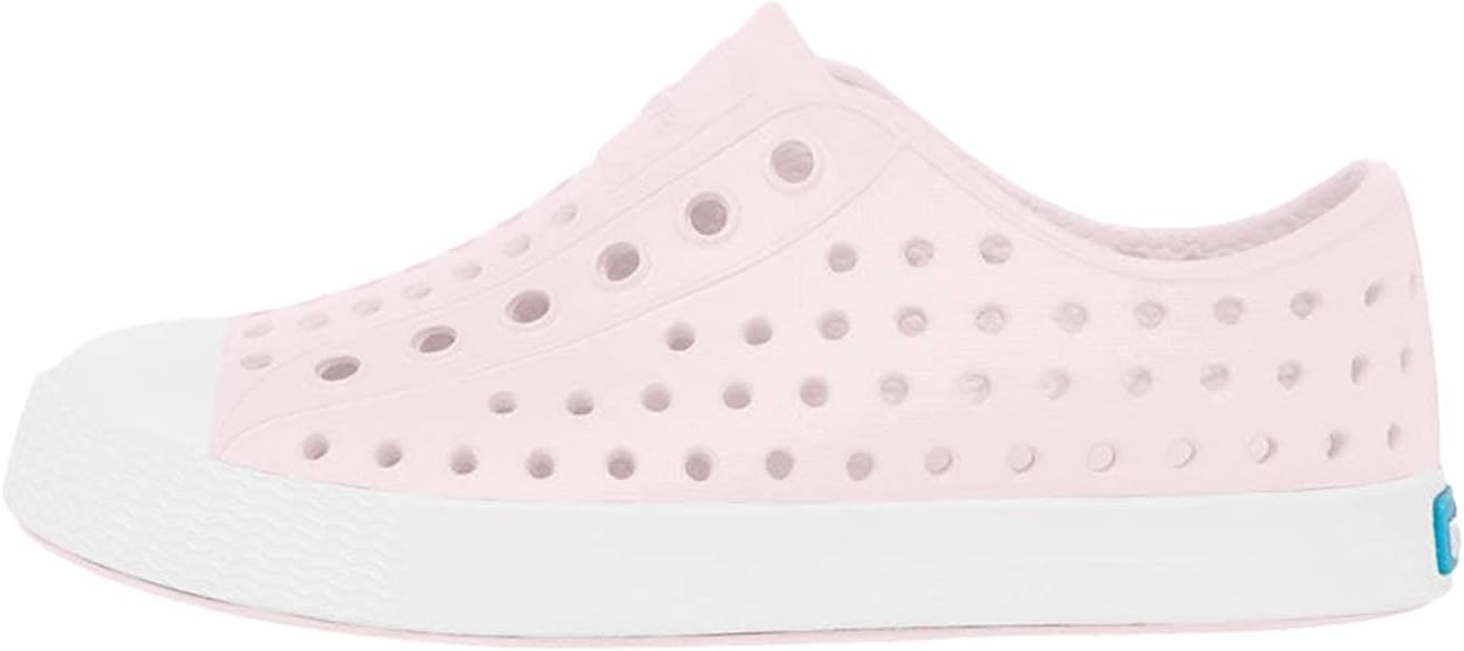 How to Make Sneakers More Comfortable for Standing All Day (2026)