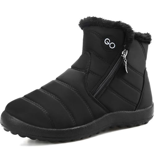 Best Insulated Ankle Booties for Commuters (2026 Guide)