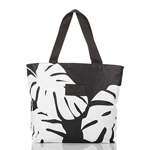 ALOHA Collection Day Tripper