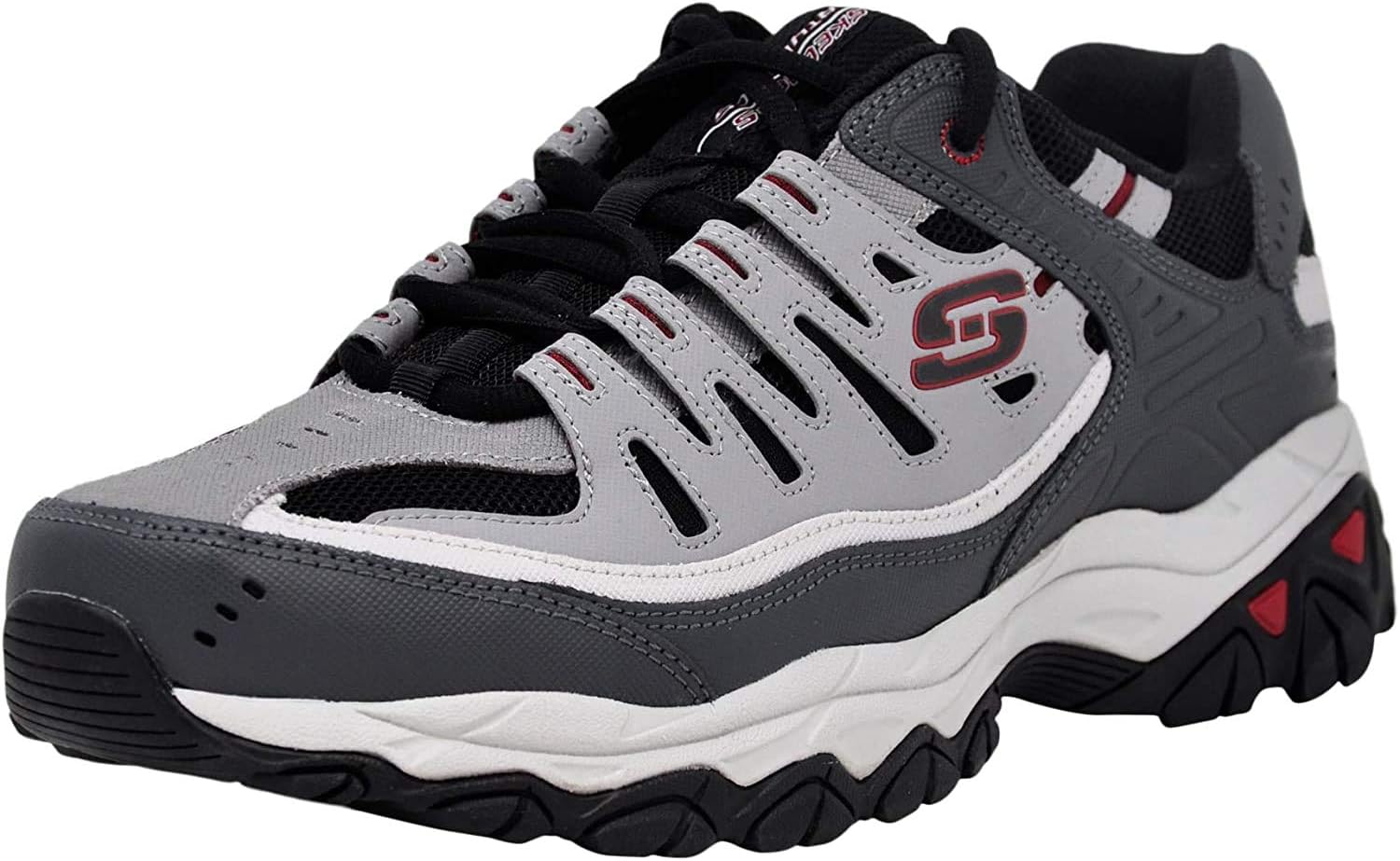 Slip-On vs Lace-Up vs Knit Runners: Best Travel Sneaker (2026)