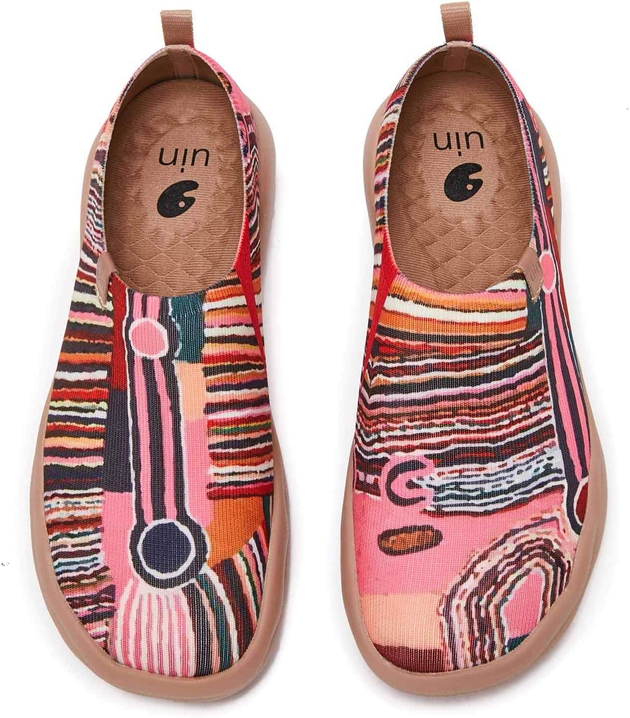 Sneaker vs Fashion Sneaker vs Walking Shoe: Which Is Best for Travel? (2026)