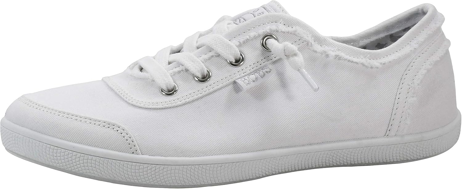 Best Slip-On Sneakers for Travel (2026 Guide)