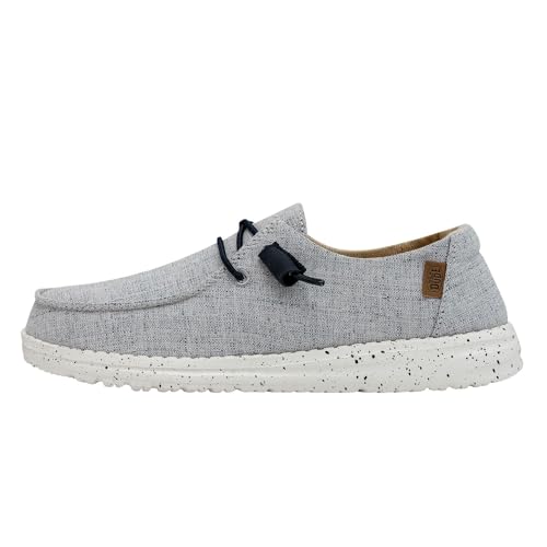 Sneakers vs Slip-On vs Lace-Up: What's Best for Dorm Life? (2026 Comparison)