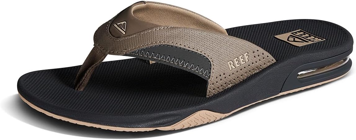 Slides vs Sport Sandals vs Flip-Flops: Campus & Beach Comparison (2026)