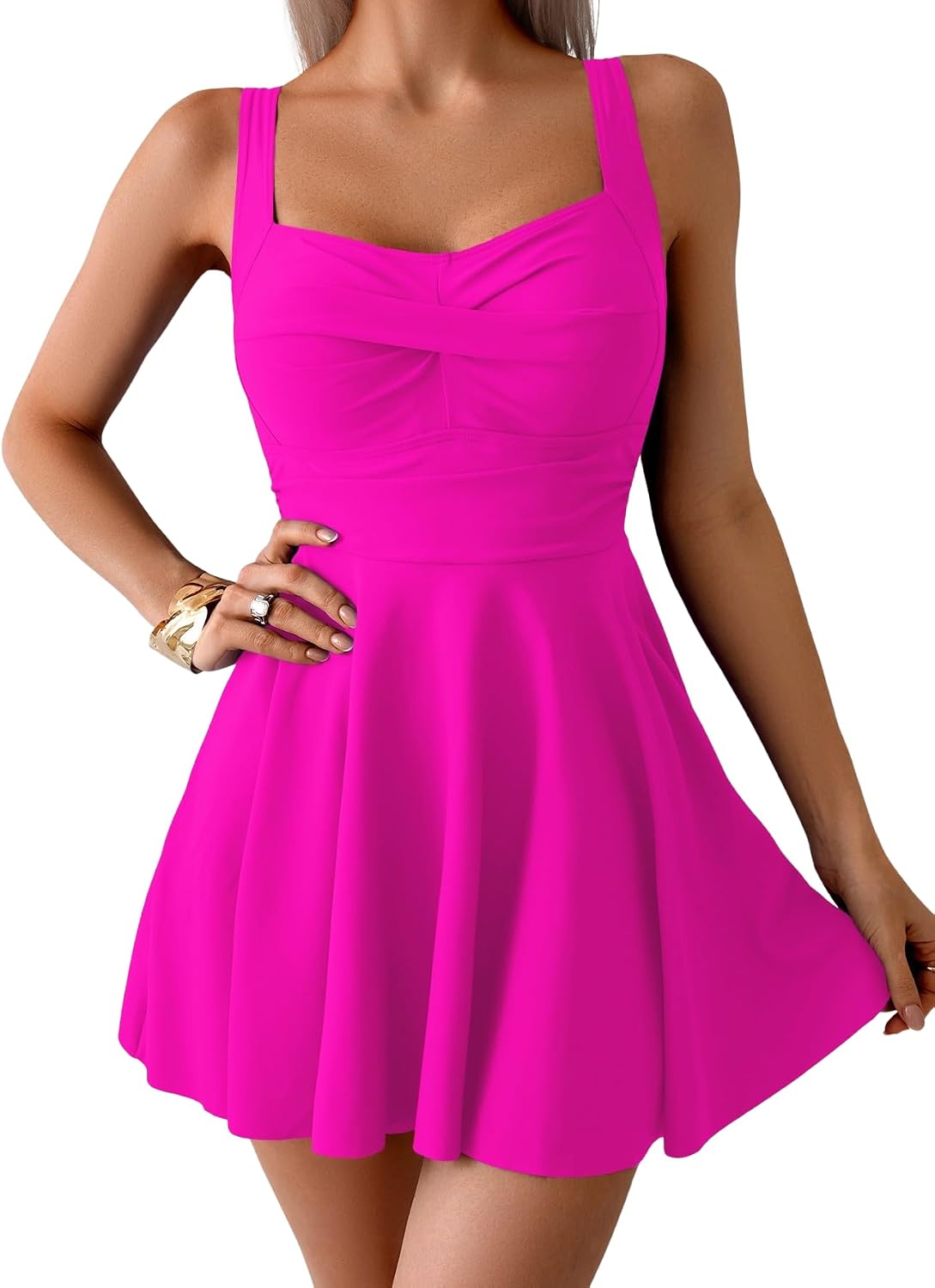 Smocked vs Ruched vs Wrap: Best Tummy-Smoothing Styles (2026)