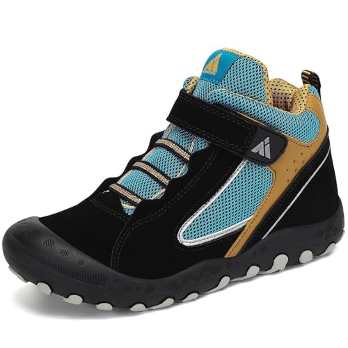 How to Choose Water-Resistant Shoes for Summer Hikes (2026 Guide)